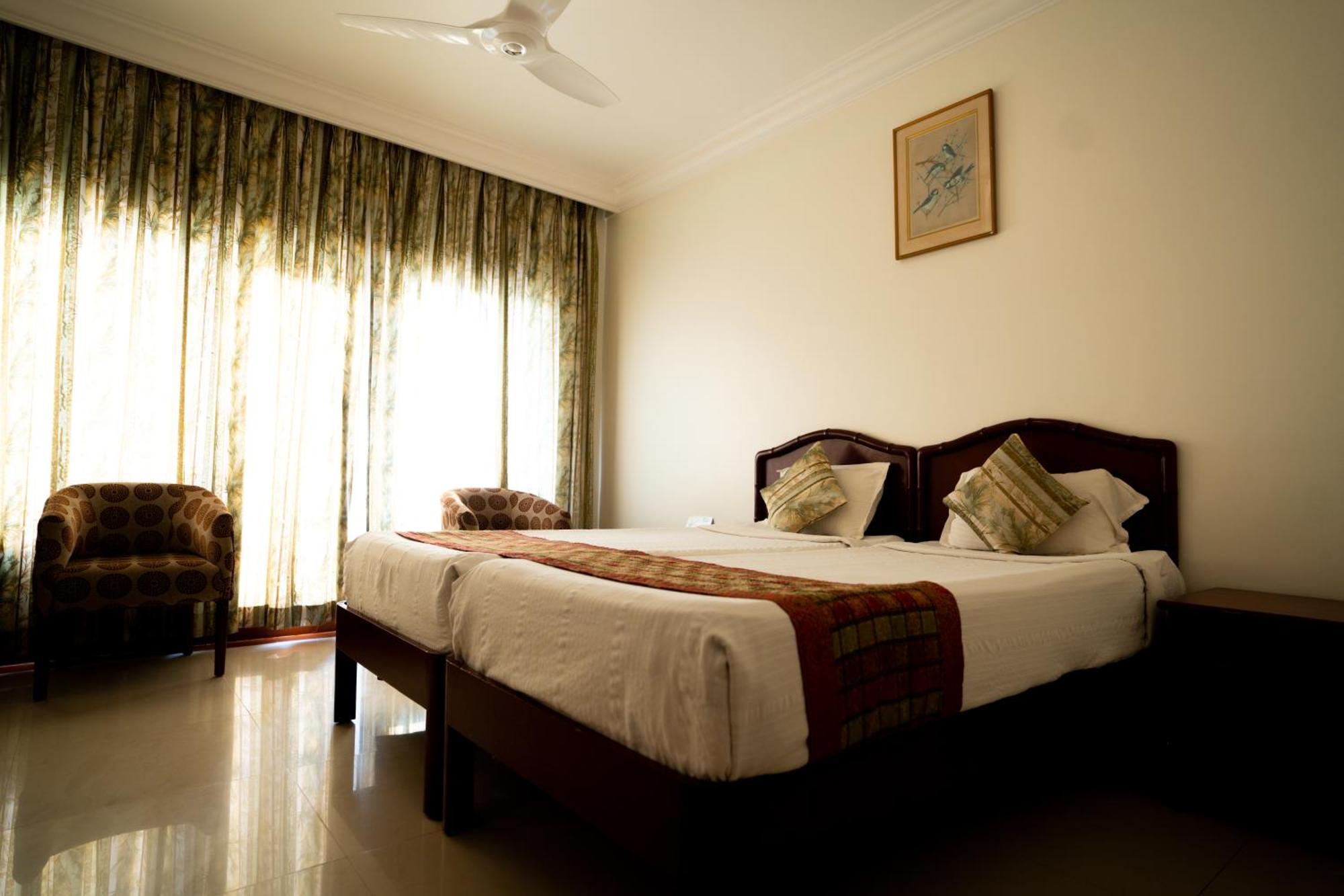 Hotel Rns Residency Sea View Māvalli Exterior foto