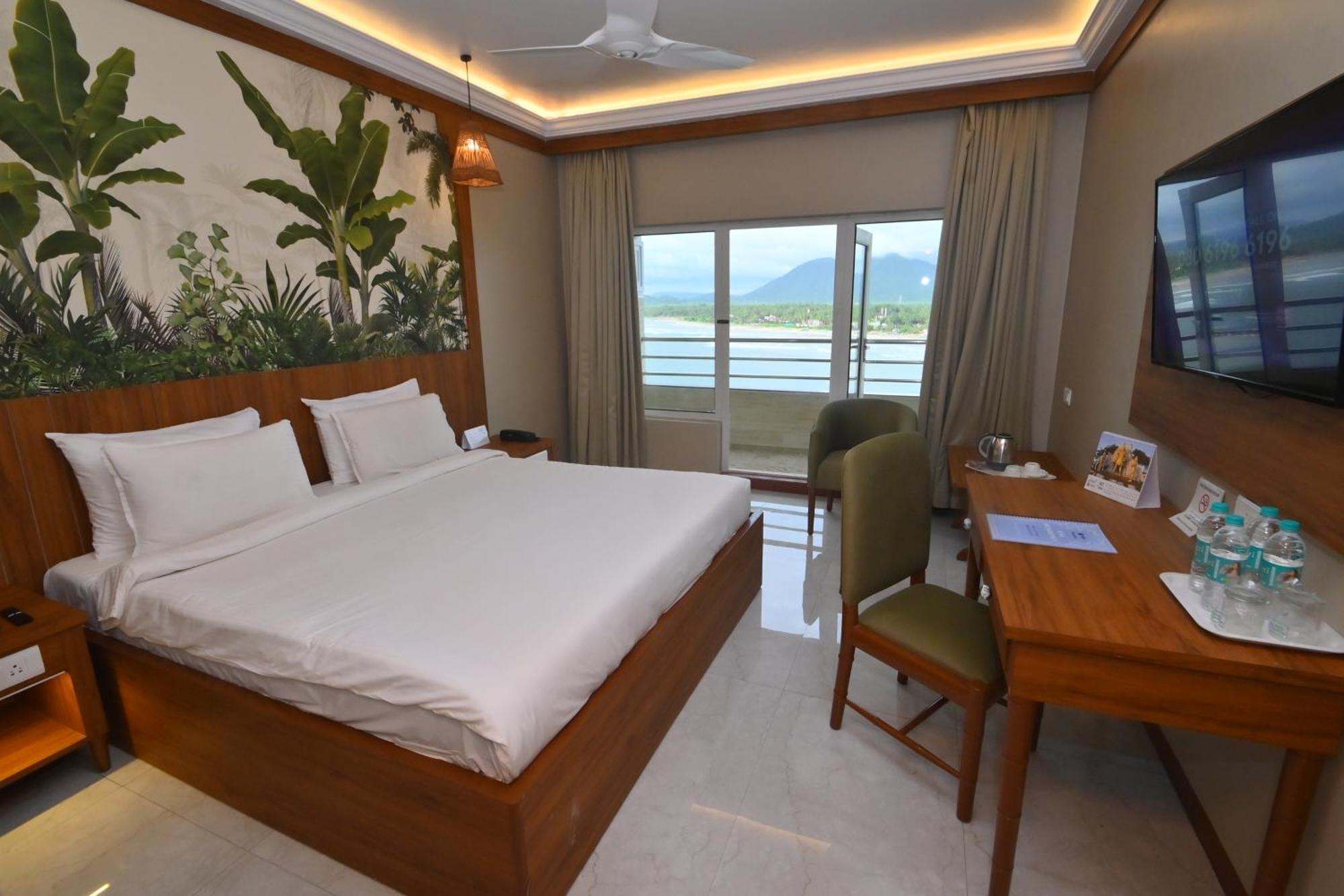 Hotel Rns Residency Sea View Māvalli Exterior foto