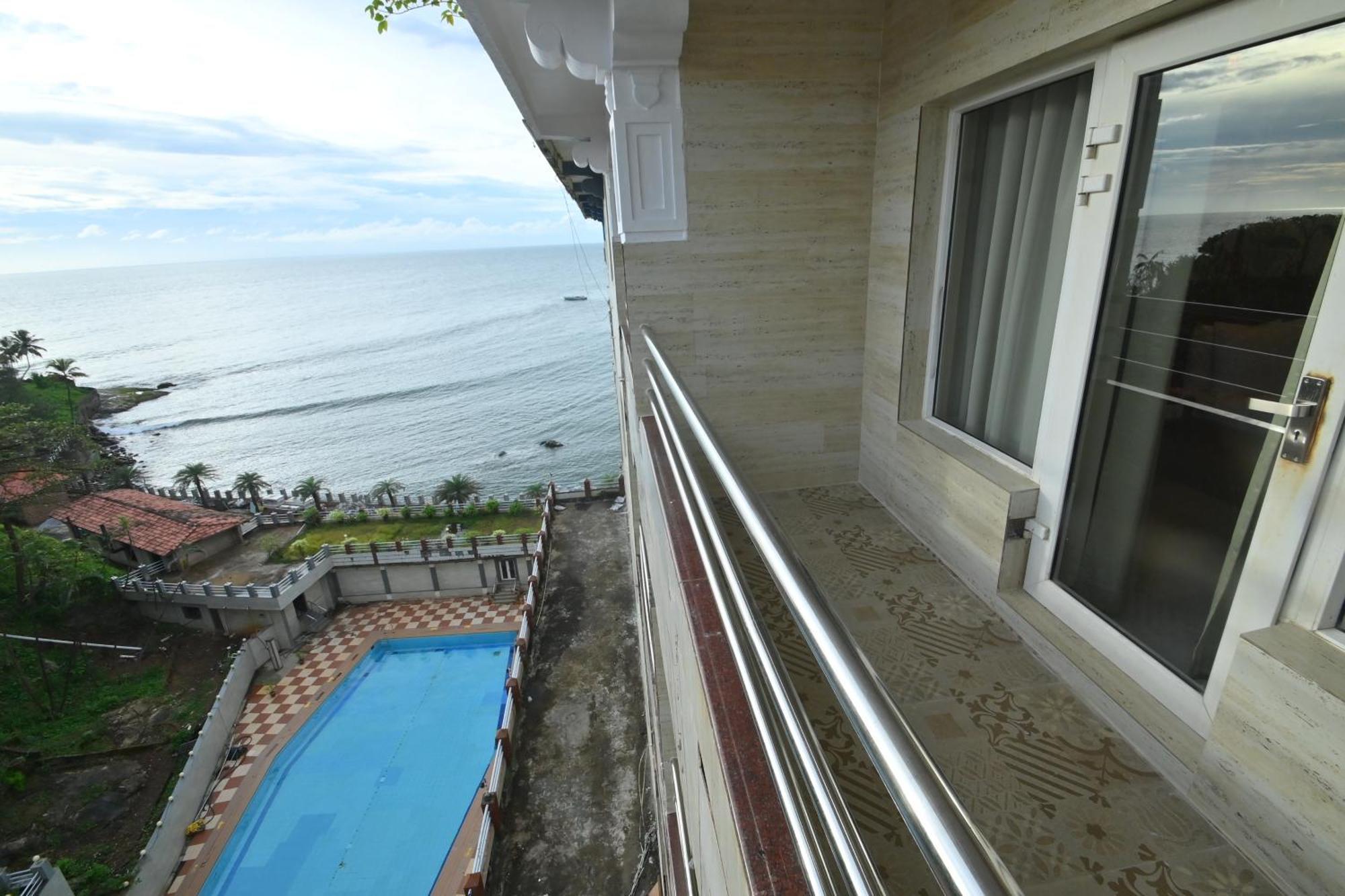 Hotel Rns Residency Sea View Māvalli Exterior foto